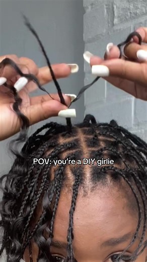 I don’t even know how long I took but it was more than 2 hours 😔 #miraclebraids #fyp #crochetbraids #miracleknots #diy