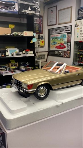 25K views · 660 reactions | Mercedes 350 SL 12 Art Scala 1:12 | Tiny cars | Facebook