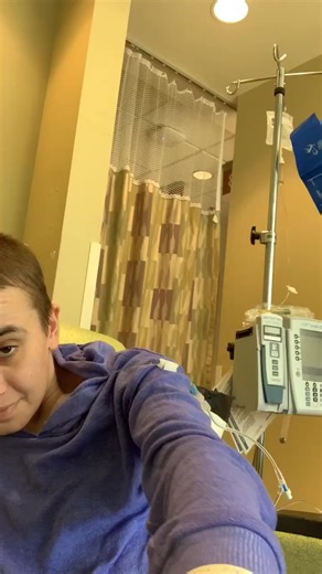 Pains high today and my back abscess that was just drained and sutured up is leaking so when I’m done here going to get it checked out #fyp