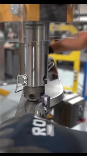 This sound never gets old! Today’s #baileigharmy features the MH-19 Power Hammer