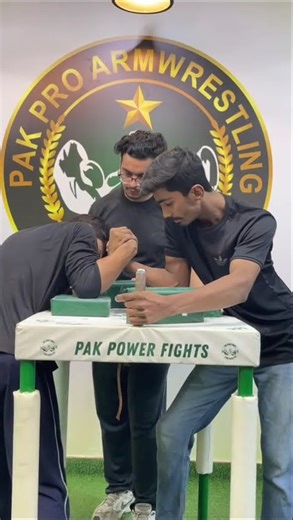 practice match 58 kg vs 60 kg pak power fiter onner jabran Khan arm wrestling 💪