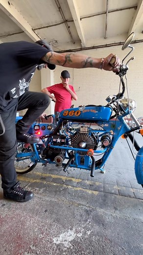 The Good Times Motorbike Channel on Instagram: "‘Radial Nerve’ (360cc 7 cylinder radial engine). Owner of this machine is our friend Marcellous De La Rosa. Facebook: @dfxmoto Location is Marcellous’ workshop in Maidstone, Kent, UK. There’s a full length featuring Marcellous’ collection on our main YouTube channel if you’re interested. The title of the video is ‘Bike Builder: ‘5 of Marcellous’ 1920s inspired custom bikes & 2 start-ups’. Video by Alex Rollings - @motofilmer If you’d like to have y