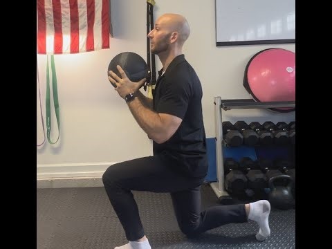 Free Weight Backwards Lunge