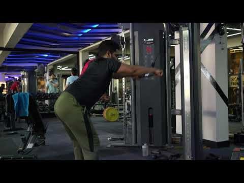 How to Do a Straight-Arm Pulldown | Isolate Lats & Improve Back Definition