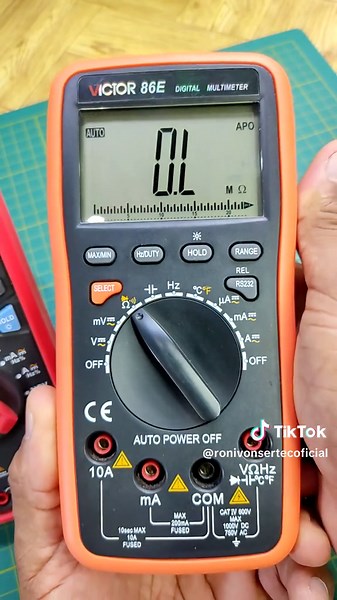 Esses são os 3 meus melhores multímetros. #eletronica #ferramentas #eletrônicabásica #multímetrodigital