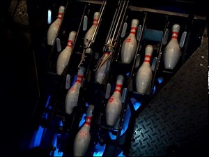 как работает боулинг How a Bowling Alley Works