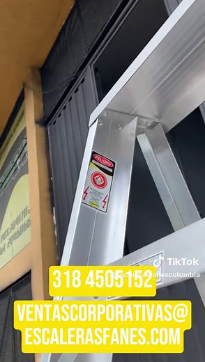Escalera en aluminio tipo tijera de 8 pasos 🔧🪜 Resistente, liviana y segura para todo tipo de trabajo 📲 Escríbenos y cotiza la tuya: whatsapp:3184505152 al link https://bit.ly/fanes-ventastok 👉 También tenemos más referencias según tu necesidad 📍 Bogotá: Av Calle 19 # 16A-31 #Escaleras#Escalera#Herramientas#Construccion#Fanes#Ferreteria#Parati#Bogota#Seguridad#Viral#Colombia #Aluminio#EscaleraDeTijera#Trabajo #Hogar#TipoTijera