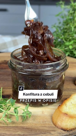 Konfitura z czerwonej cebuli – przepis na hit!
