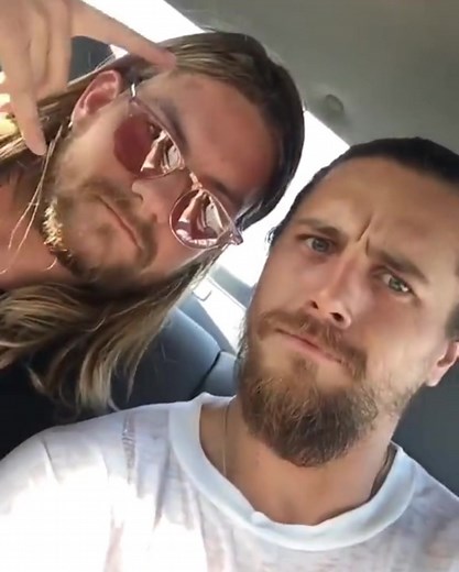 Ben Robson (@_benrobson)’s video of animal kingdom tv show