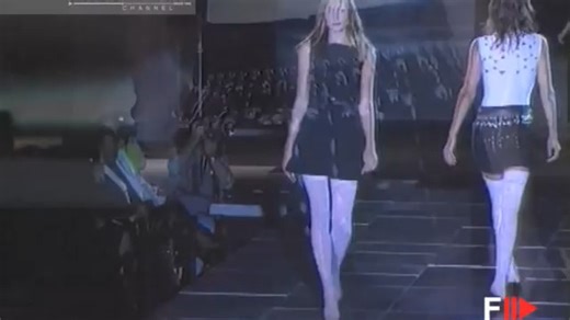 GIANNI VERSACE Spring Summer 1994 Milan - Fashion Channel