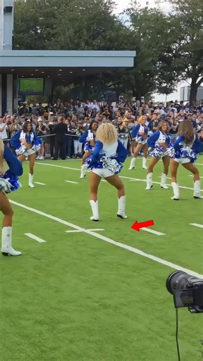 Dallas Cowboys Cheerleaders pregame performance thunderstruck #cheerleading #cheerleaderforlife #fyp #nfldancer #cheer