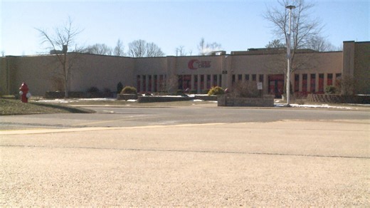 Mid-Ohio Valley schools staying open during cold temperatures