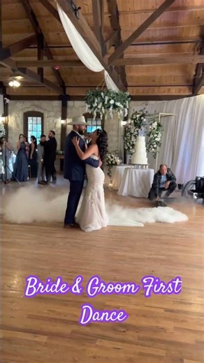 Bride & Groom First Dance — Un momento que define para siempre