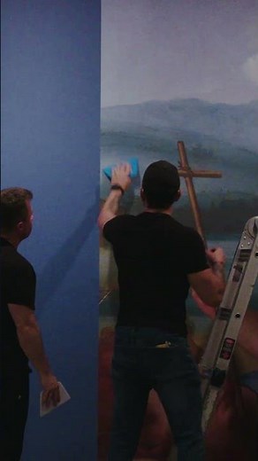 Roll out the…wallpaper! 3 days to go until the opening of "Raphael: Sublime Poetry”! #Shorts