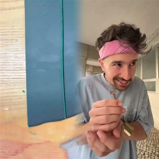 I CAN MAKE A WISH WITH THIS BLUE BUTTON #funny #yosoydelos7mil #funnyhumor