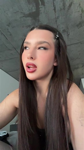 Videos de CHIARA (@chiaraivey) con “sonido original - Iska”