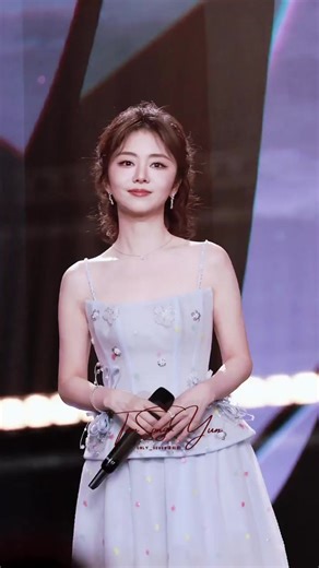 CCTV Spring Gala Festival - Tan Song Yun Live Performance 🥰🥰 #seventan #谭松韵 #TanSongyun #谭松韵seven #tansongyun谭松韵