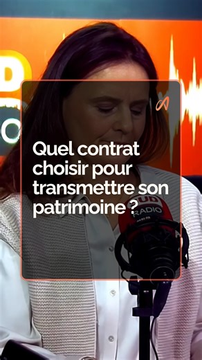 Altaprofits on Instagram: "Assurance vie ou capitalisation : lequel choisir pour transmettre ? 🤔 Rendez-vous tous les jeudis à 18h50 sur Sud Radio : Catherine Baudeneau, porte parole d’Altaprofits, intervient pour la chronique Osez « Les incontournables de la gestion de patrimoine », avec Thomas Binet. 👉 Chronique complète disponible sur notre chaîne YouTube (lien en bio). L’investissement en unités de compte présente un risque de perte en capital. Les performances passées ne préjugent pas des