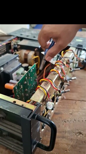 AMPLIFIER #service #youtubeshorts #electronic#shorts #viral #arduino #shortsfeed #youtube#shortvideo