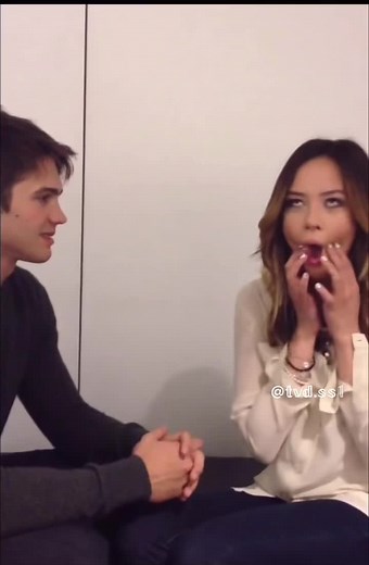 This makes me want to ship Anna and Jeremy #tvd #thevampirediaries #jeremygilbert