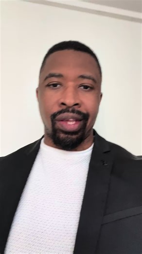 Speaking confidence starts with action. Practice Swedish step by step in supportive, hands-on sessions. Join our free Speaking Challenge. #ConfidenceBuilding #SwedishSpeaking #LanguageSuccess