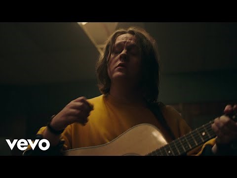 Lewis Capaldi - Tough (Live)