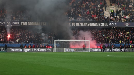 DIRECT. Ligue 1: match définitivement interrompu entre Montpellier et Saint-Etienne suite à des incidents en tribune, Strasbourg s'impose face à Toulouse, Brest et Reims se séparent sur un score nul et vierge