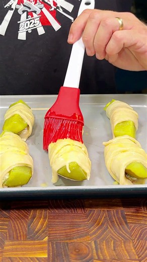 Pickles in a Blanket Easy Crescent Roll Appetizer Everyone Will Devour - Recipe in Description 👍