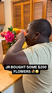 WHY YOU STEAL MY MONEY 🤬🤬🤬🤬 @mellafamous_jr • • (SUBSCRIBE TO MY YOUTUBE PAGE AT MELLA FAMOUS COMEDY)🎬 #wshh #mellafamouscomedy #chicago #foryoupage #actor #comedian #viral #comedy #explore #reels #worldstar #fyp #trending #fy #explorepage #foryou | Mella Stewart Sr.