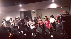 15K views · 834 reactions | “ Hidari, Migi , atama, te, ashi , mae, ushiro ! “ I love learning dancing and practicing my japanese ( listening skill ) at the same time !  #endance #shibuya #nippon | Ah Moon | Facebook