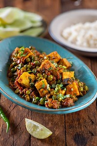 Matar Paneer - No onion No Garlic