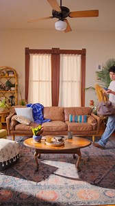 Second SIM who? Connect like you're home on both sides 🇺🇸🇲🇽. No extra cost, no extra hassle. | AT&T