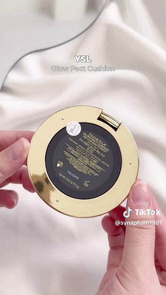 Mesh Glow Cushion Review: YSL Cushion BR20 and B20 Comparison