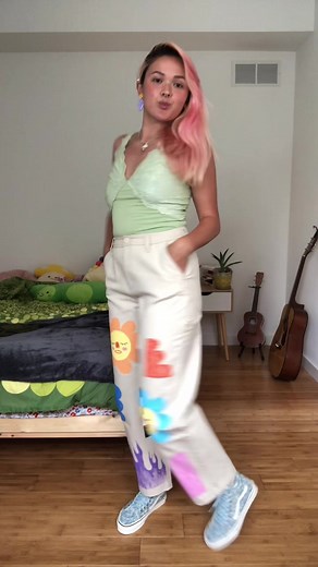 #ad Styling my @Vans Sk8-Hi’s with a pair of painted pants!” #ad #Vans #backtoschoolfit