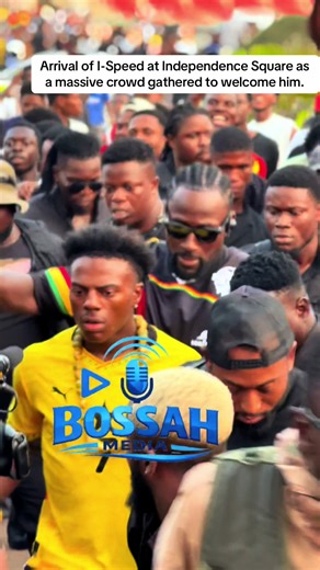 Crowd Welcomes I-Speed at Independence Square