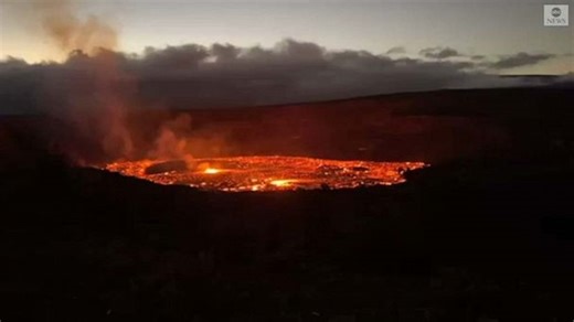 Alert level raised as Kilauea volcano eruption resumes on Hawaii's Big Island