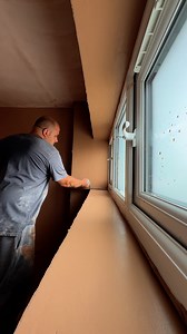 Plastering around window reveals is one of the trickiest parts of the job you’re working in tight spaces, every edge has to be straight, every corner crisp, and there’s nowhere to hide mistakes. It takes patience and a steady hand, but when you stand back and see those sharp lines framing the window perfectly, the satisfaction is second to none. That’s when you know the effort was worth it! #plasteringlife # #plasterers #plasterer #satisfaction #builder #builders #construction #foryou #fyp | Smo