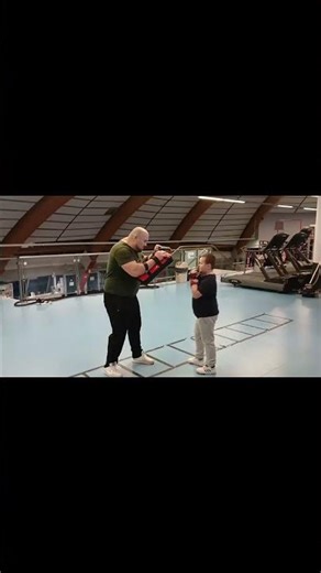 Tomasz Pawlikowski vs jego pasia