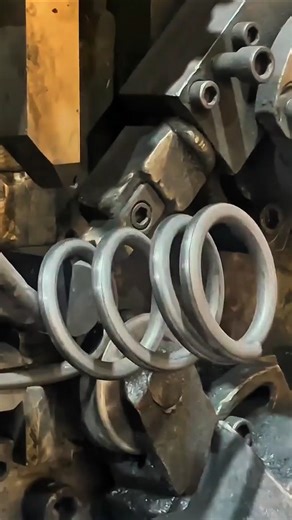 Make Steel Coil Springs #shorts #coilspring #springmaking