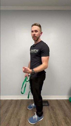 Don't miss these 3 tips for the best standing quad stretch