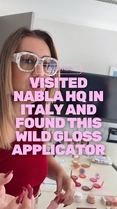 During our time in Italy, we got to visit one of my favorite Italian artistry brand, @nablacosmetics' HQ, and swatch so many products! Brand new formulas, updated classics—but this one stood out. I haven’t seen a gloss with an applicator that rolls like this before. It felt so smooth on the lips, and the gel texture is something I really love. It has cushion but also feels lightweight. Such a fun, innovative way to apply! #nablacosmetics #GlossGoals #BeautyInnovation #BeautyCommunity #thelipstic