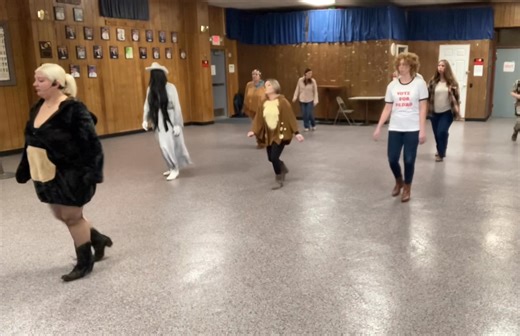 D H S S Count: 32 Wall: 4 Level: Beginner/Intermediate level Choreographer: Gaye Teather (UK) - May 2002 Music: Boots On - Randy Houser 🎃 Alt Music: Ghostbusters 🎃 | Red Dirt Road Line Dancing