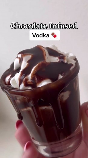 Delicious Chocolate Vodka Cocktails for a Sweet Cocktail Night