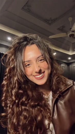 Nida Rehman on Instagram: "control uday control 😤🤌"