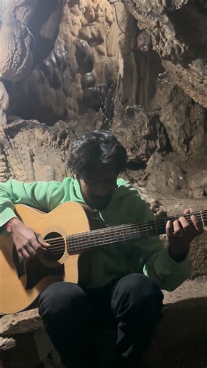 Hey, I’m Amit Sharma. Mumbai-based Fingerstyle Guitarist. and I have launched my digital Fingerstyle course ,I didn’t make this course for beginners only so I made it for players who are stuck and don’t know what to practice next. No random songs. Only theory & techniques. Right hand control. Left hand strength & movement. Chords, bass, and melody together. the system. Practice consistently. And in 1–2 years, Things will go Crazy If you’re serious about fingerstyle guitar, check out my Digital F