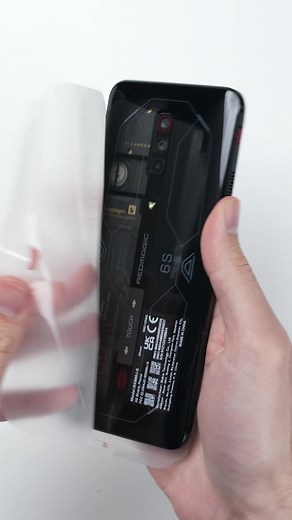Redmagic Gaming Phone: Cooling Fan & Transparent Design