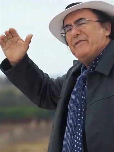 Al Bano Carrisi - Un pugno nell'anima | The Iconic Music🎶
