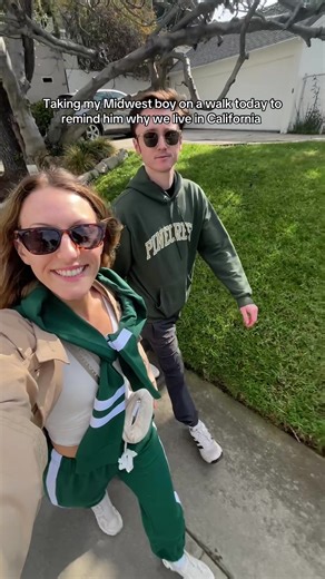 I’ll take traffic and high gas prices any day ☀️🕶️ #socal #losangeles #westcoast #midwestprincess