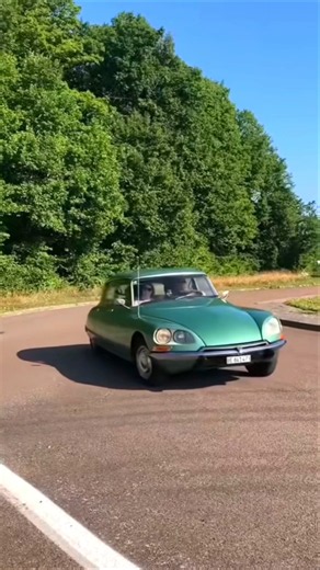 Citroen Ds Pallas Classic Cars #classic