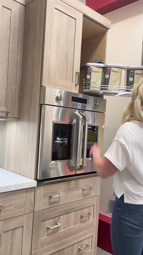 Can’t reach the cabinets above your appliances? Me neither! 😂 The Above Appliance Pullout is the perfect solution, offering easy access to the back of those tall cabinets. 🙌🏼 #revashelf #kitchen #dreamkitchen #accessibility #easyaccess #cabinetaccessories
